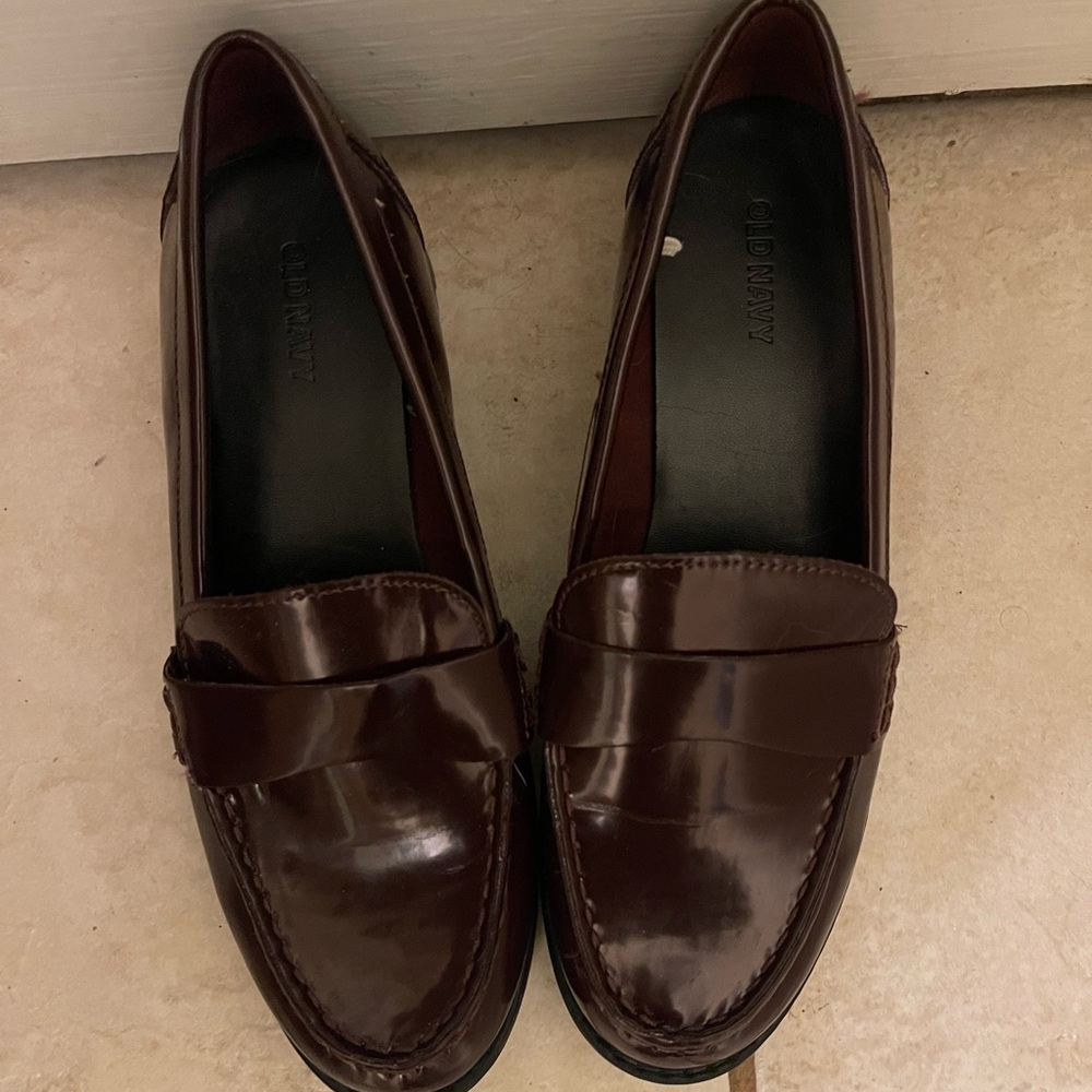 Old Navy Patent Leather Brown Loafers